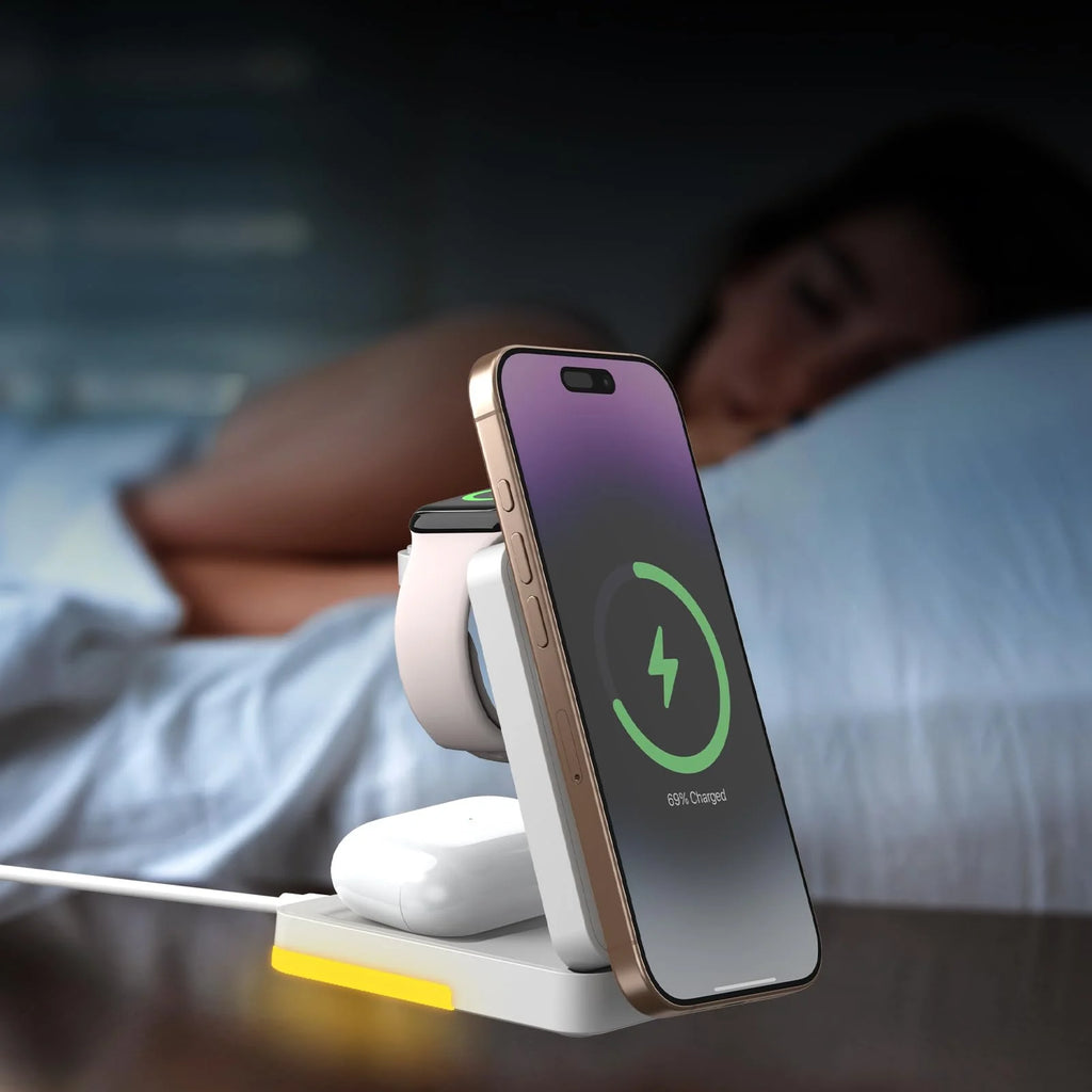 3-in-1 Magnetic Wireless Charging Station